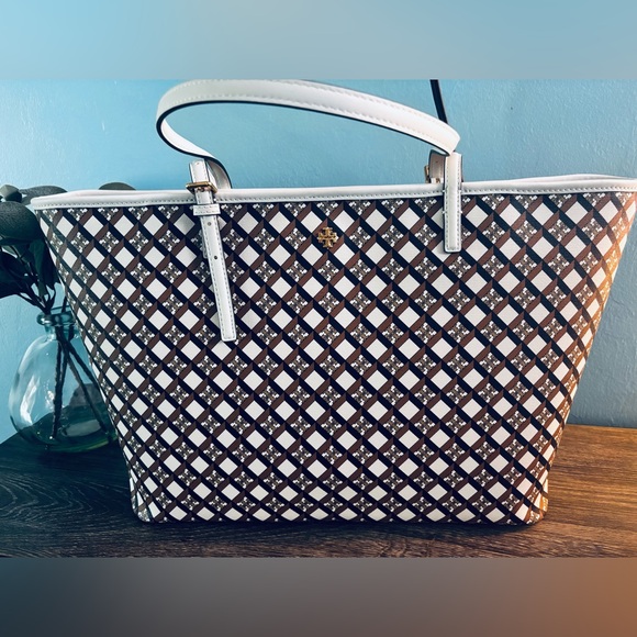Tory Burch NWOT GEO LOGO Tote Bag - Picture 1 of 12